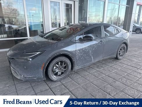 Used 2025 Toyota Prius Plug-In Hybrid image 14