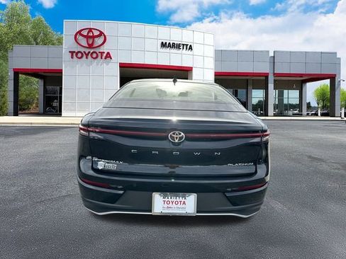 Used 2025 Toyota Crown Platinum image 29