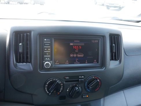 Used 2020 Nissan NV200 S FWD image 13