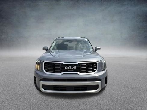 Used 2025 Kia Telluride S FWD image 15