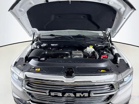 Used 2019 RAM 1500 Laramie image 28