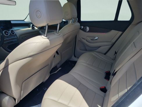 Certified 2020 Mercedes-Benz GLC 300 image 9