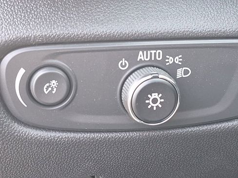 New 2026 Chevrolet Blazer LT image 15