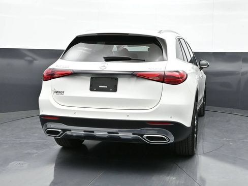 Used 2025 Mercedes-Benz GLC 300 4MATIC image 28