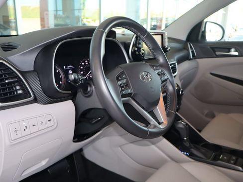 Used 2021 Hyundai Tucson Sport w/ Cargo Package FWD image 17