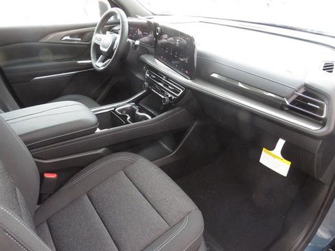 New 2026 Chevrolet Traverse LT w/ Sun and Wheel Package image 21