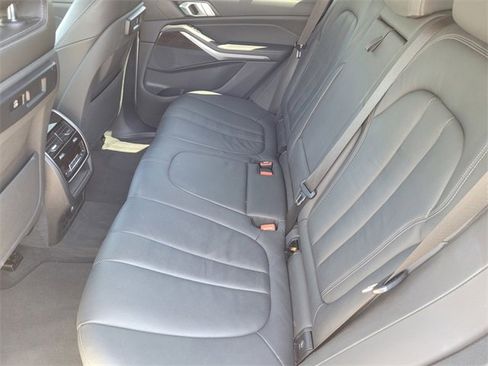 Used 2019 BMW X5 xDrive40i w/ Convenience Package image 11