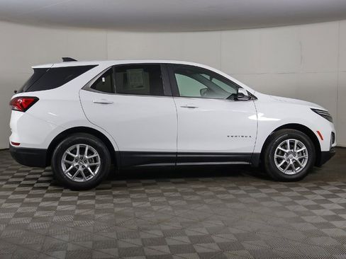 Used 2024 Chevrolet Equinox LT image 17