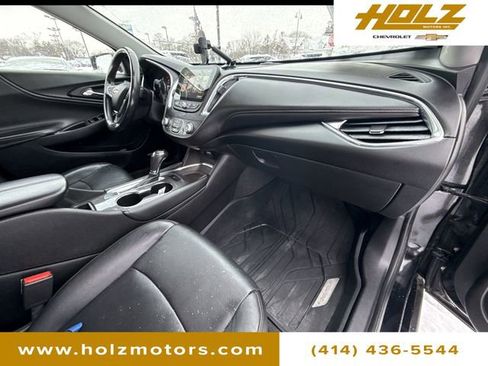 Certified 2018 Chevrolet Malibu LT w/ Leather Package image 31