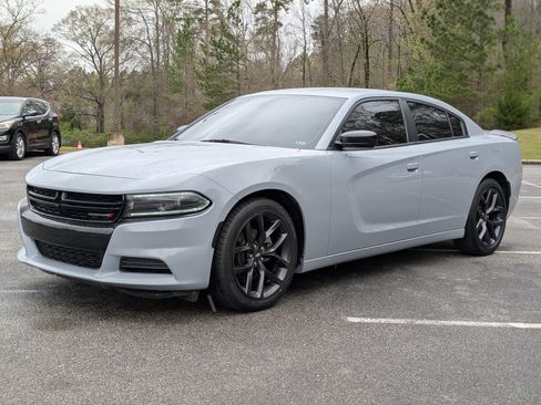 Used 2022 Dodge Charger SXT w/ Blacktop Package image 5