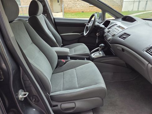 Used 2010 Honda Civic LX image 27