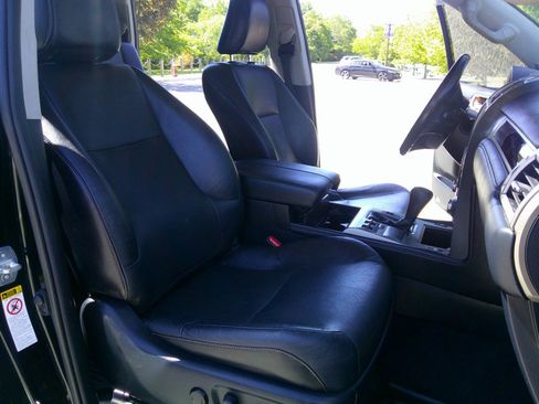 Used 2018 Lexus GX 460 Premium AWD/4WD image 60