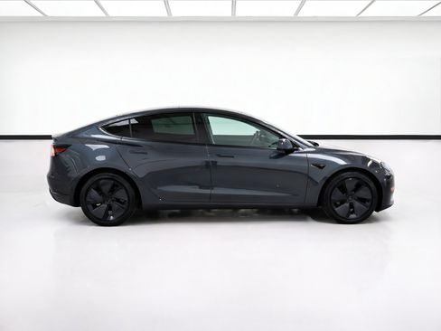Used 2023 Tesla Model 3 Standard Range RWD image 23