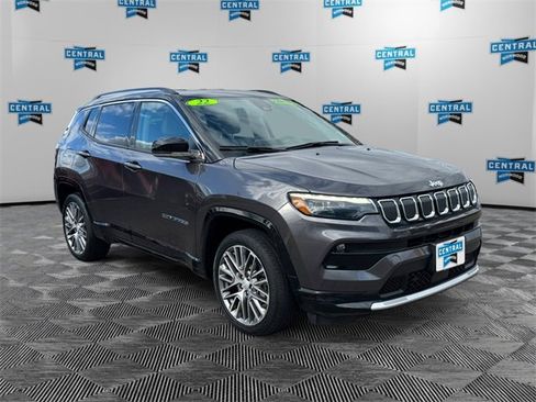 Used 2022 Jeep Compass Limited w/ Elite Group image 8