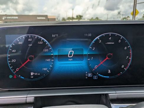 Used 2020 Mercedes-Benz GLE 350 4MATIC image 30