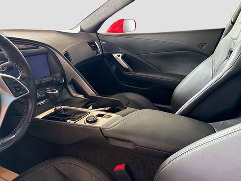 Used 2019 Chevrolet Corvette Z06 RWD image 24