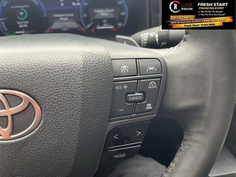 Used 2025 Toyota Camry XSE FWD image 21