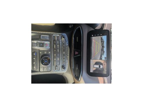 Used 2023 Hyundai Santa Fe Limited AWD/4WD image 9