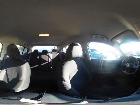 Used 2025 Nissan Sentra S image 37