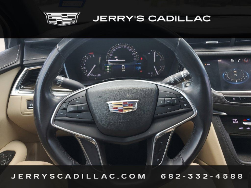 Used 2017 Cadillac XT5 FWD w/ LPO, Wheel Lock Package image 14