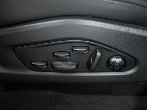 New 2026 Porsche Macan GTS Electric AWD/4WD image 23