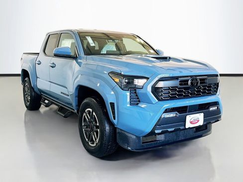 New 2026 Toyota Tacoma TRD Sport RWD image 3