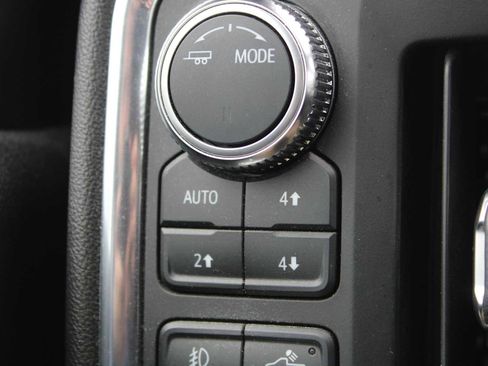 Used 2021 GMC Sierra 1500 SLT w/ X31 Off-Road Package image 10