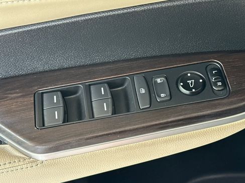Used 2019 Honda Clarity Plug-In Hybrid image 13