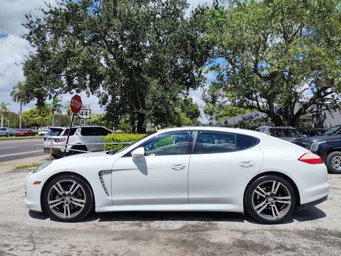 Used 2013 Porsche Panamera image 6