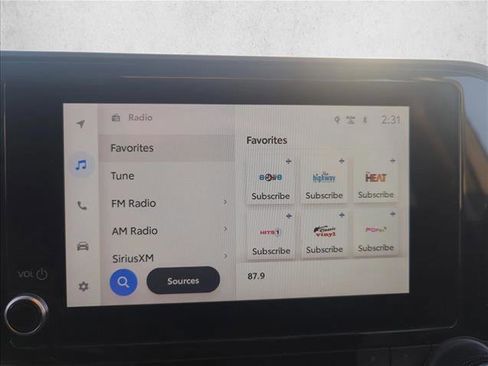 Certified 2023 Toyota Highlander XLE image 14