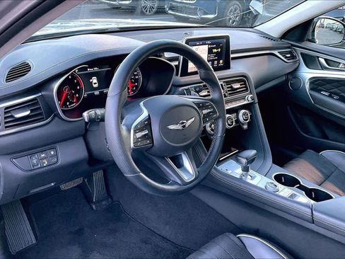 Used 2020 Genesis G70 2.0T w/ Prestige Package image 17