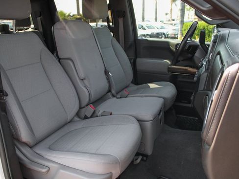 Used 2020 Chevrolet Silverado 1500 LT w/ Convenience Package RWD image 28
