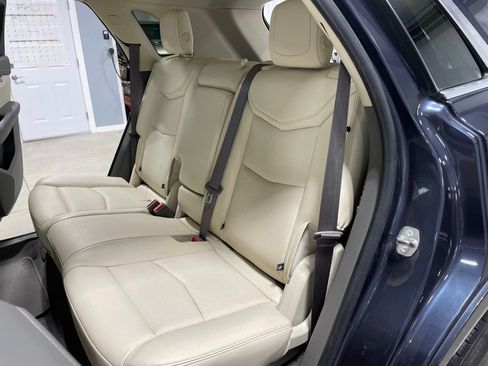 Used 2019 Cadillac XT5 Luxury image 15