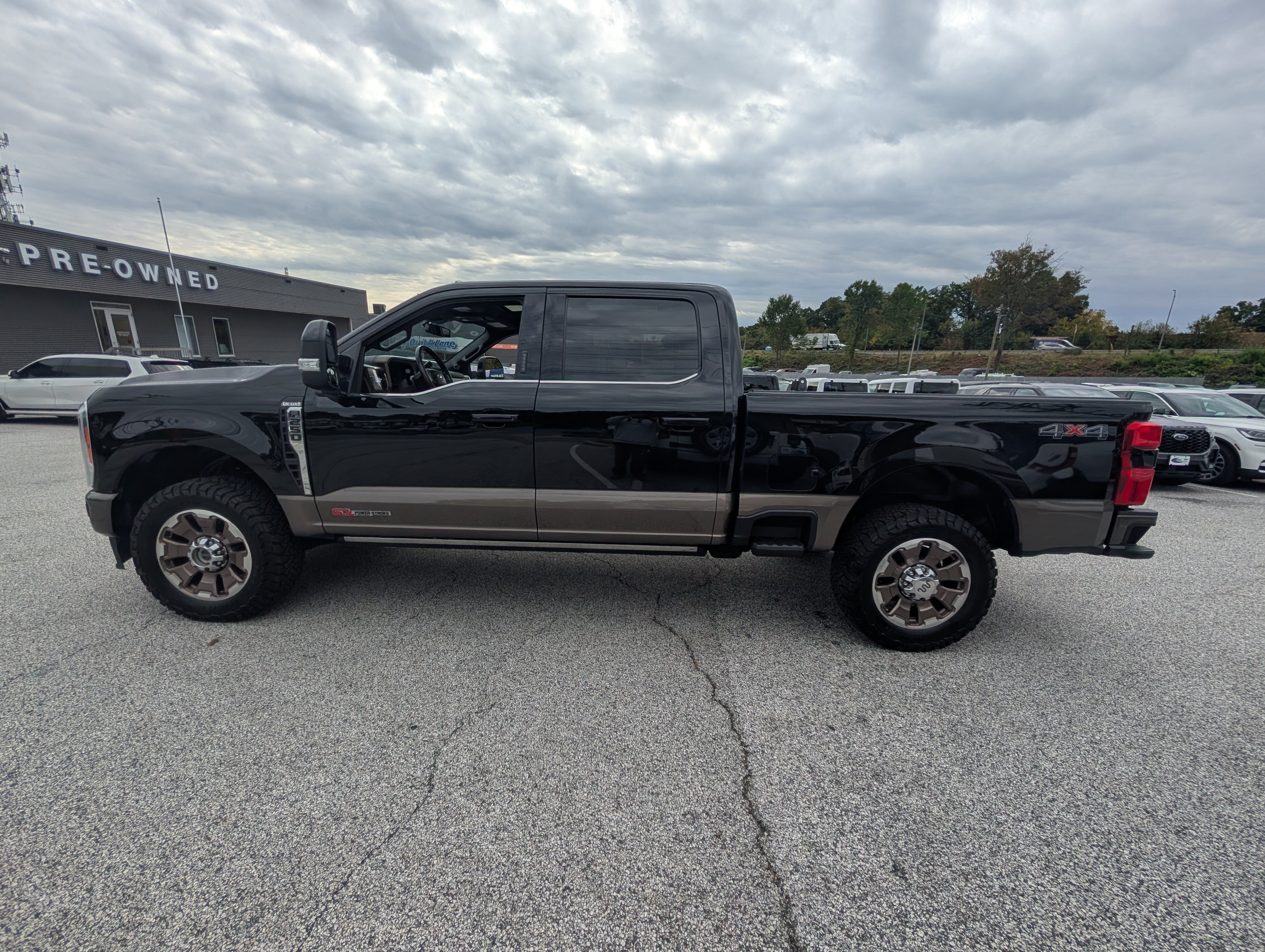 Certified 2023 Ford F250 King Ranch AWD/4WD image 3