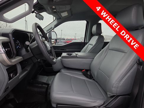 Used 2023 Ford F250 XL w/ XL Chrome Package image 14