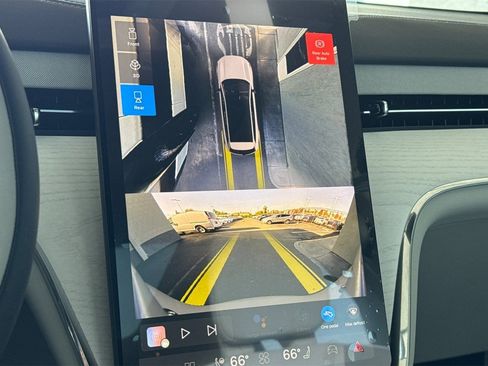 New 2025 Volvo EX90 Plus w/ Protection Package Premier image 20