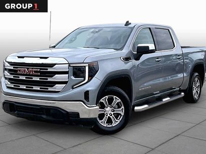 Used 2023 GMC Sierra 1500 SLE w/ Preferred Package