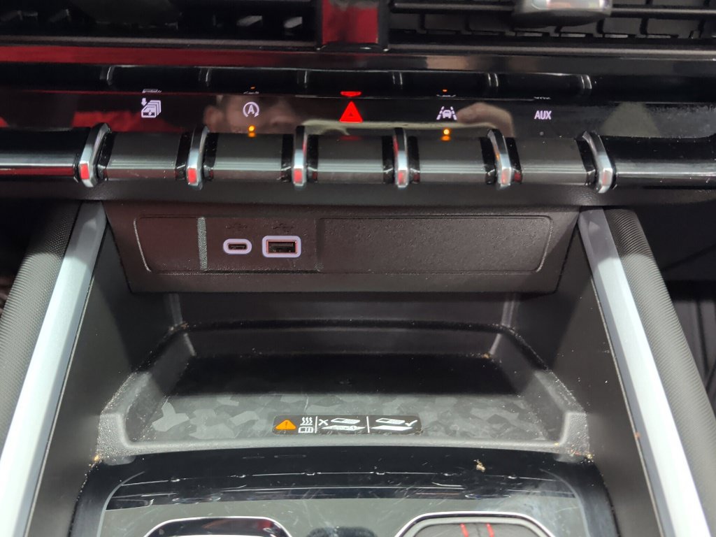 Used 2026 Chevrolet Colorado Z71 AWD/4WD image 18