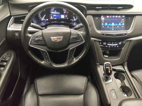 Used 2019 Cadillac XT5 Luxury FWD image 22
