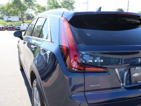 Used 2019 Cadillac XT4 Premium Luxury w/ Cold Weather Package AWD/4WD image 31