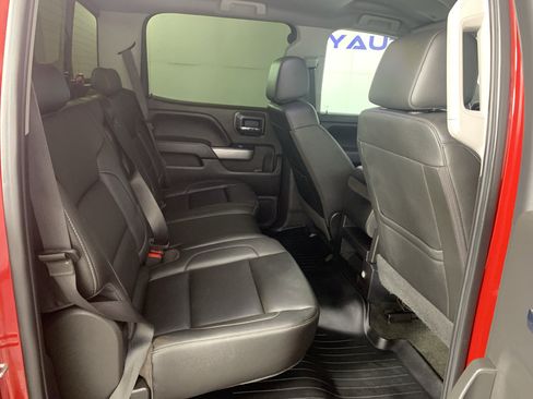 Used 2018 Chevrolet Silverado 1500 LT w/ All Star Edition AWD/4WD image 32