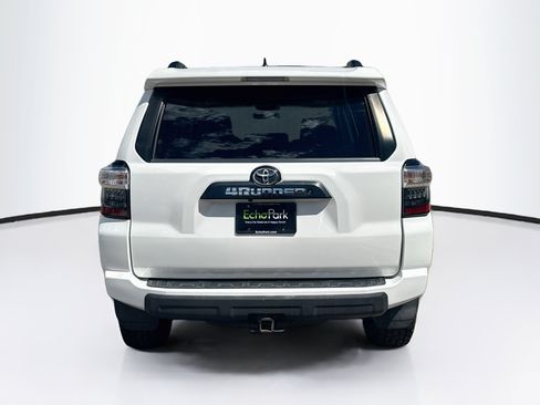 Used 2019 Toyota 4Runner TRD Off-Road Premium AWD/4WD image 7