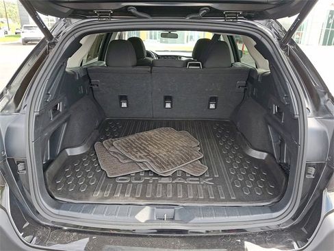 Used 2023 Subaru Outback Premium image 30