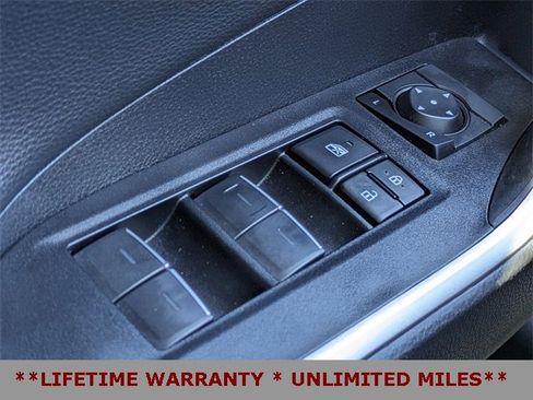 Used 2024 Toyota RAV4 Limited image 28