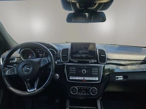 Used 2018 Mercedes-Benz GLS 550 4MATIC image 30
