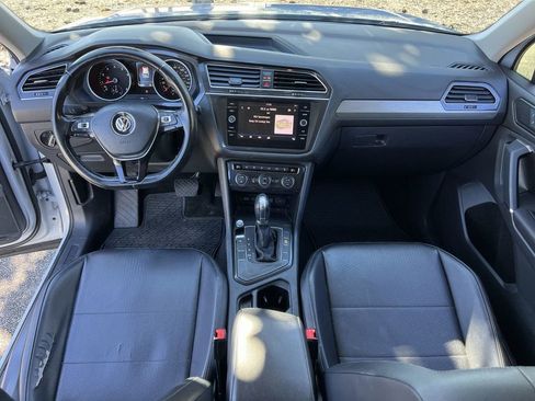 Used 2018 Volkswagen Tiguan SE image 21
