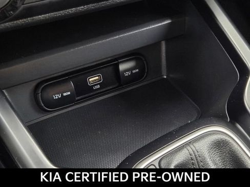 Certified 2025 Kia Soul LX w/ LX Technology Package FWD image 22