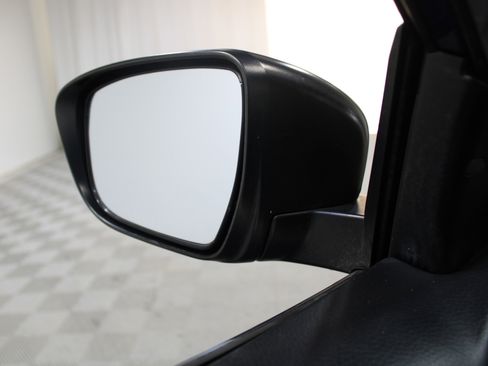 Used 2019 Nissan Rogue Sport SL w/ Premium Package image 18