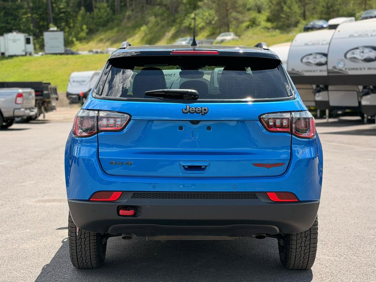 Used 2026 Jeep Compass Trailhawk AWD/4WD image 6