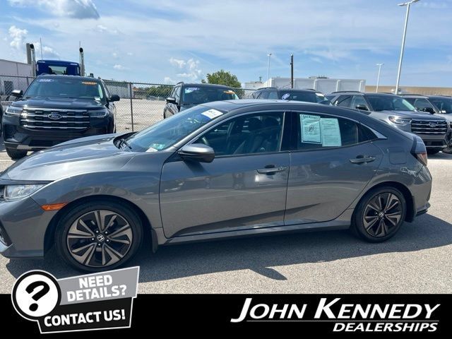 Used 2017 Honda Civic EX image 2
